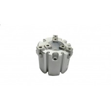THREE-CLAW CHUCK